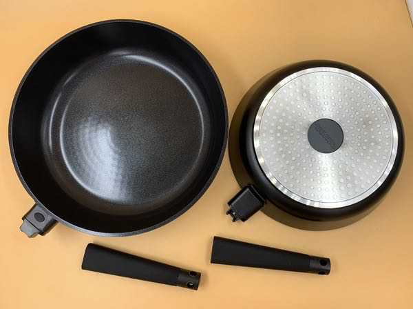 https://the-gadgeteer.com/wp-content/uploads/2021/07/Zavor-NoirCookware-1.jpg