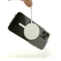 Speck Presidio Perfect Clear iPhone case with MagSafe review