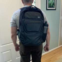 Speck Transfer Pro 30L Backpack review – it’s big & roomy