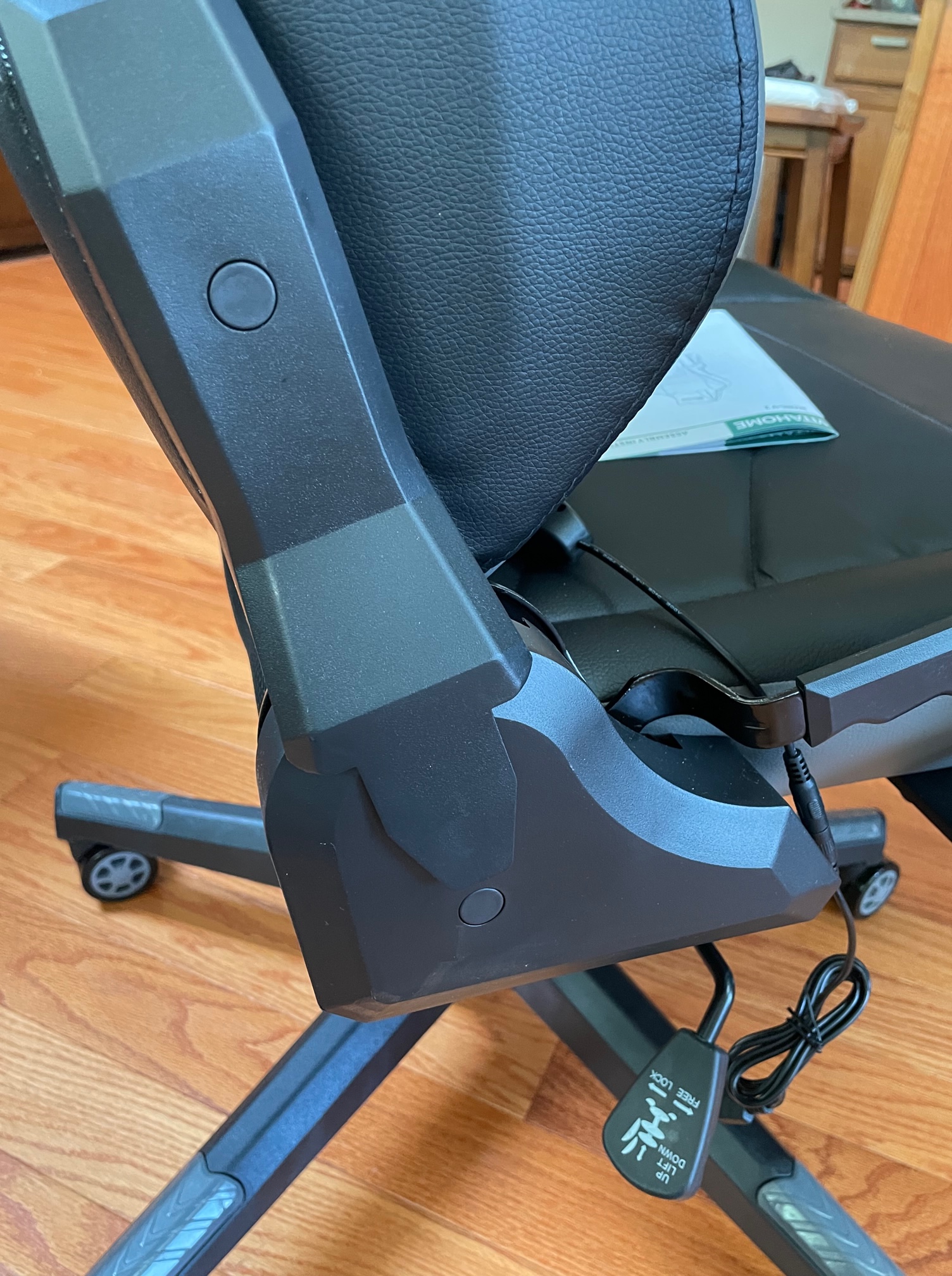 YITAHOME Supreme Massage Gaming Chair review The Gadgeteer