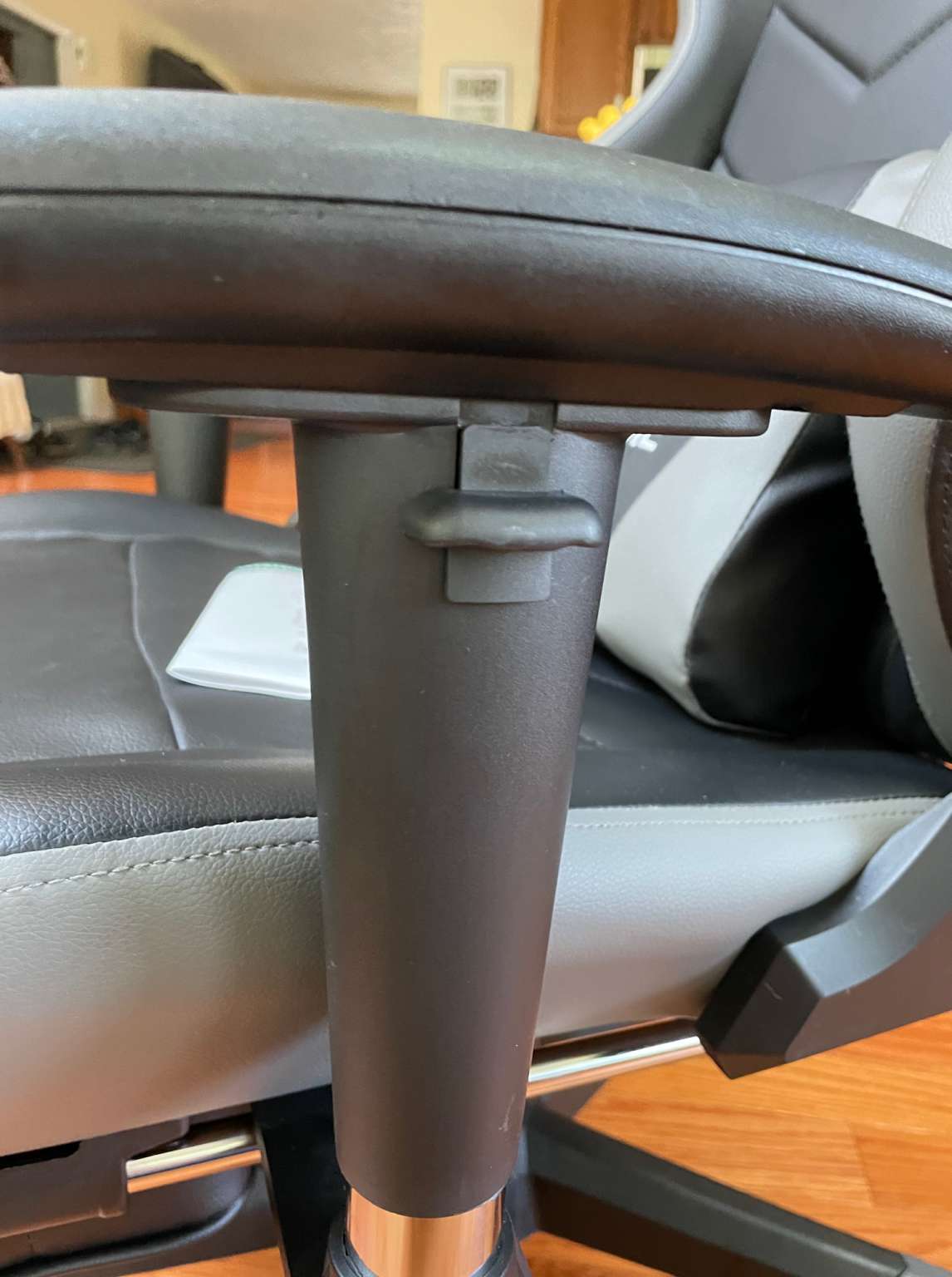 YITAHOME Supreme Massage Gaming Chair review The Gadgeteer