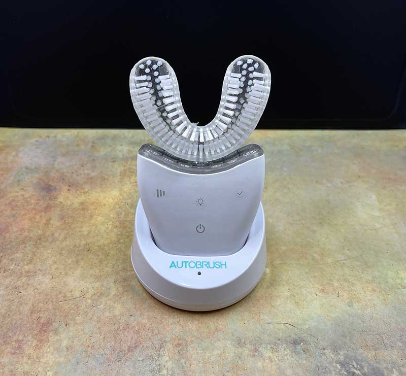 autobrush®️ Automatic Tongue Scraper