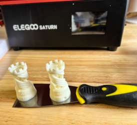 Elegoo Saturn 27