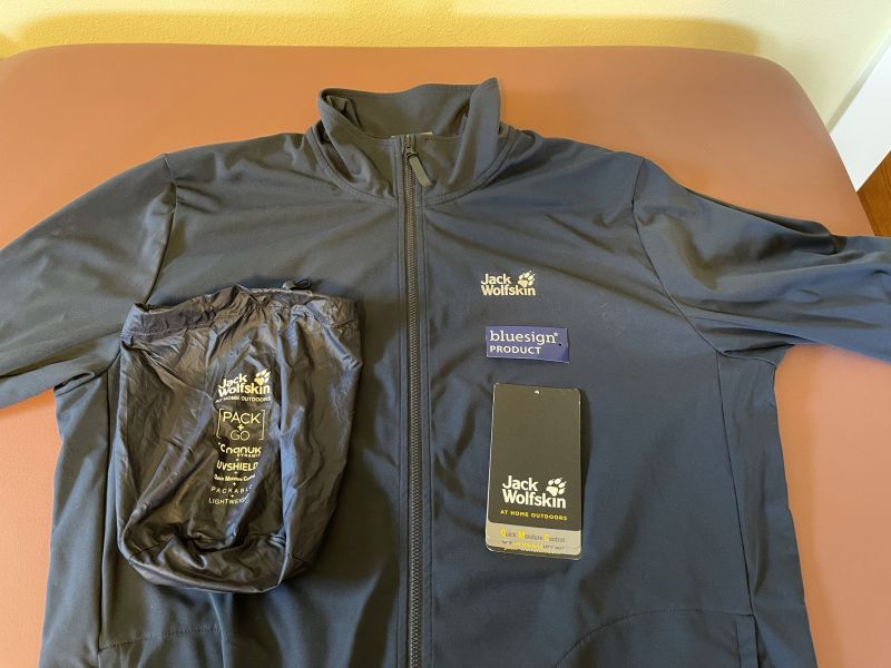 Jack Wolfskin JWP Dynamic M Light Tech Fleece Jacket Review - The Gadgeteer