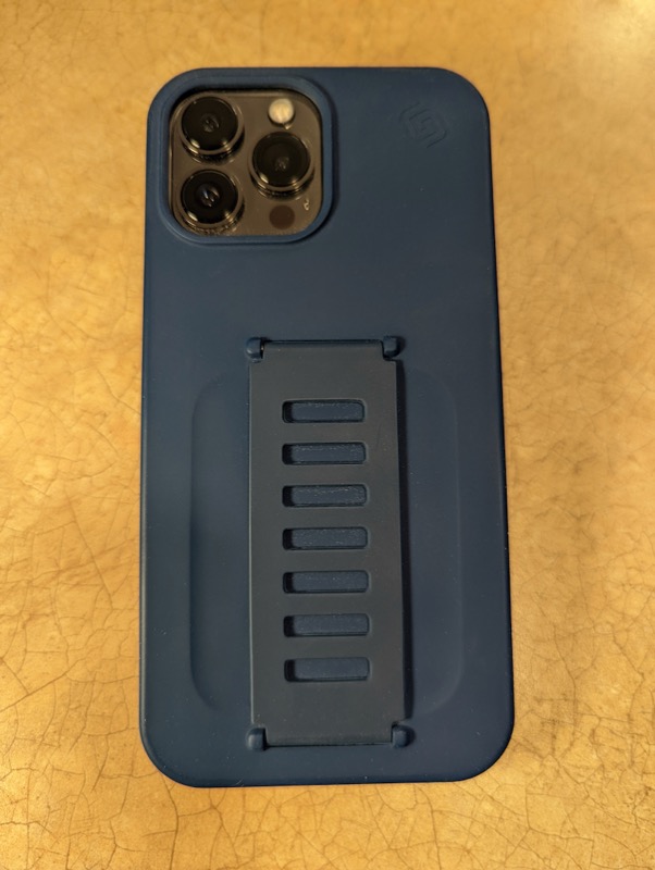 Grip2ü SILICONE iPhone 13 Pro Max case review secure grip and