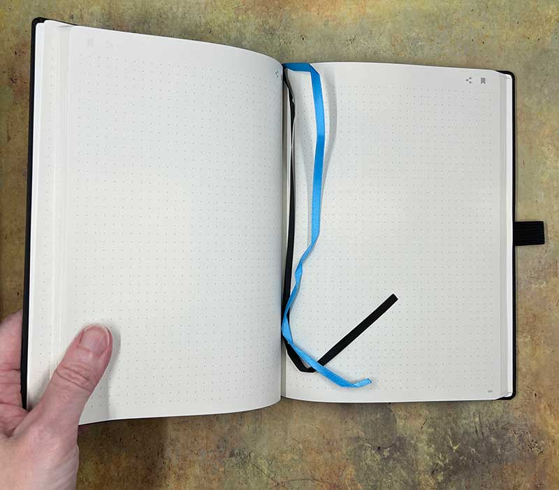 Does Moleskine Digital Smart Notebook Paper work with NeoLab Smart Pen ? 