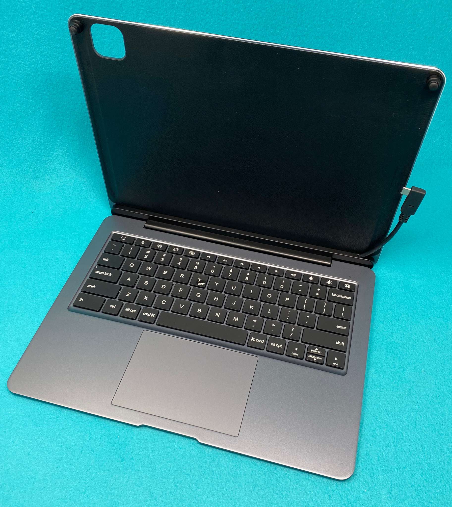 Doqo iPad keyboard case review - adds ports to rival MacBook Pros - The ...