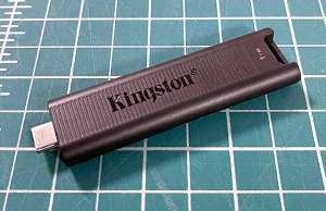 Kingston DataTraveler Max 1