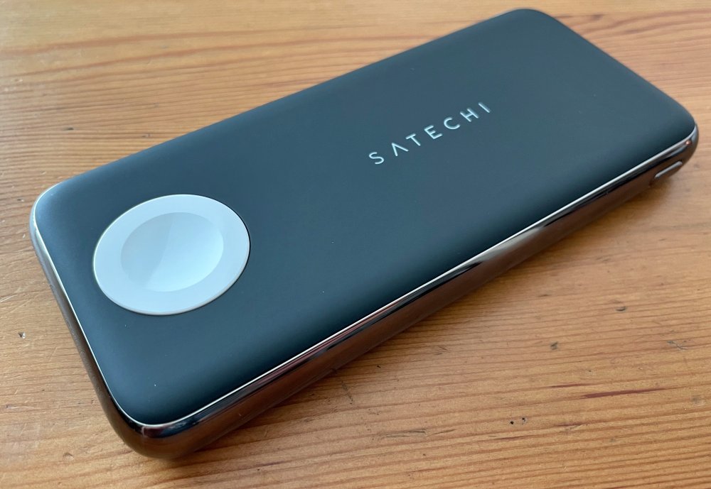 Satechi Quatro Wireless Power Bank review - One to carry, four