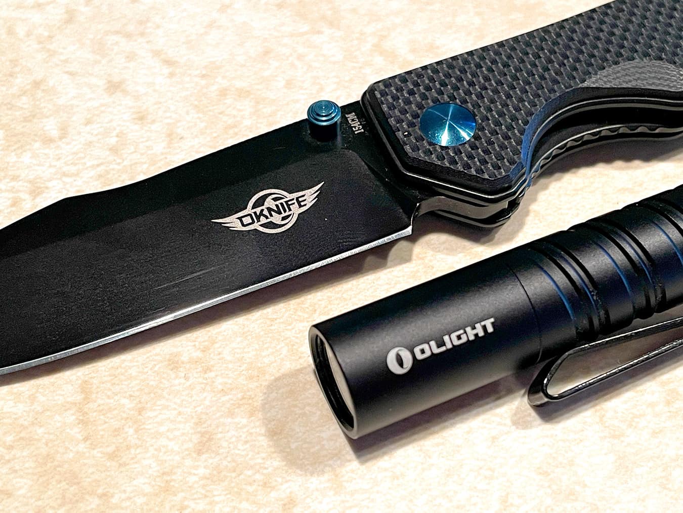 Olight Beagle Handle Folding Knife review - The Gadgeteer