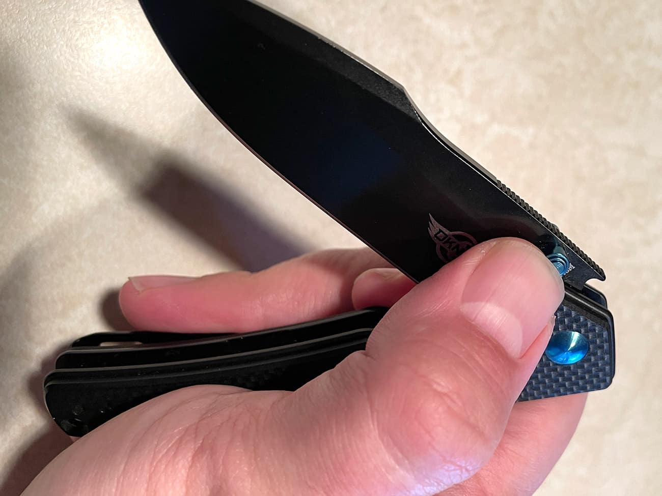 Olight Beagle Handle Folding Knife review - The Gadgeteer