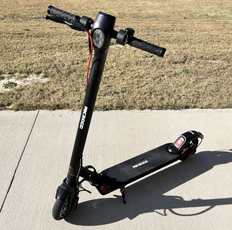 MICROGO M5 Electric Scooter review - The Gadgeteer