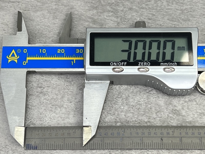 Measuring things. Digital Caliper for Groove measurents.