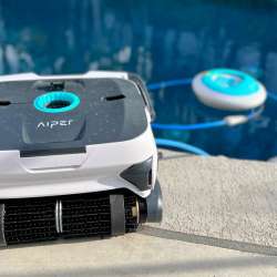 Aiper Seagull 3000 robot pool cleaner review – Kick back with a beverage while a robot cleans your pool