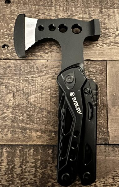 Combar is an multi-tool axe for your outdoor adventures - The Gadgeteer