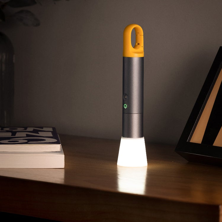 This 1,300-Lumen EDC flashlight is only $50 - The Gadgeteer