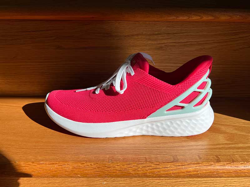 Kizik shoes review - Magic hands-free shoes! - The Gadgeteer