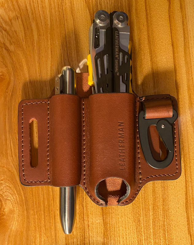 Leatherman Ainsworth EDC Sheath review - carry your multi-tools in