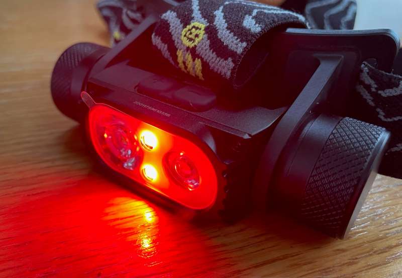 Nitecore HC68 17 red