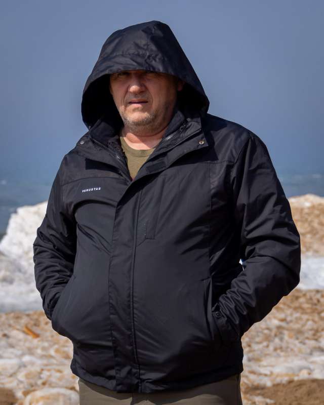 Venustas Men's 3-in-1 7.4V Heated Jacket Review - The Gadgeteer