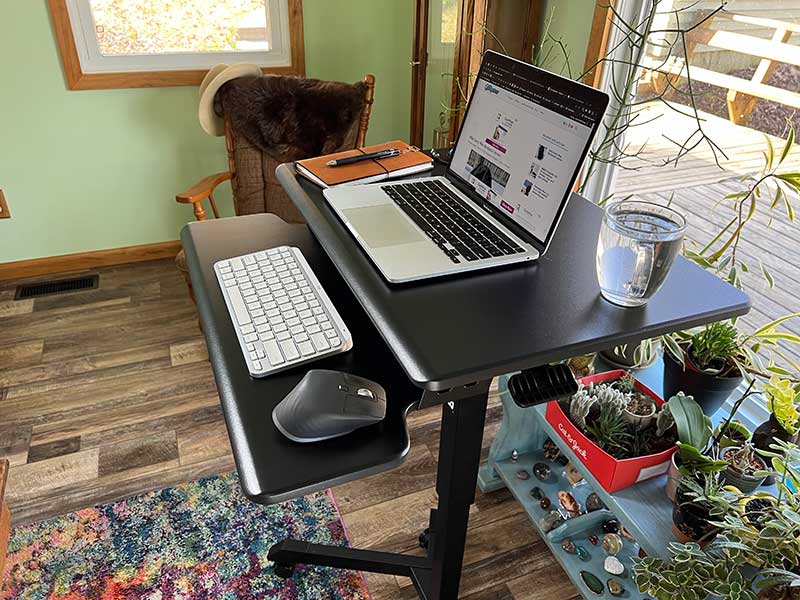 High Rise™ Height Adjustable Compact Electric Full Standing Desk - Victor  Tech