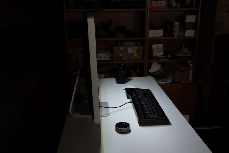 Elesense Monitor Light 12