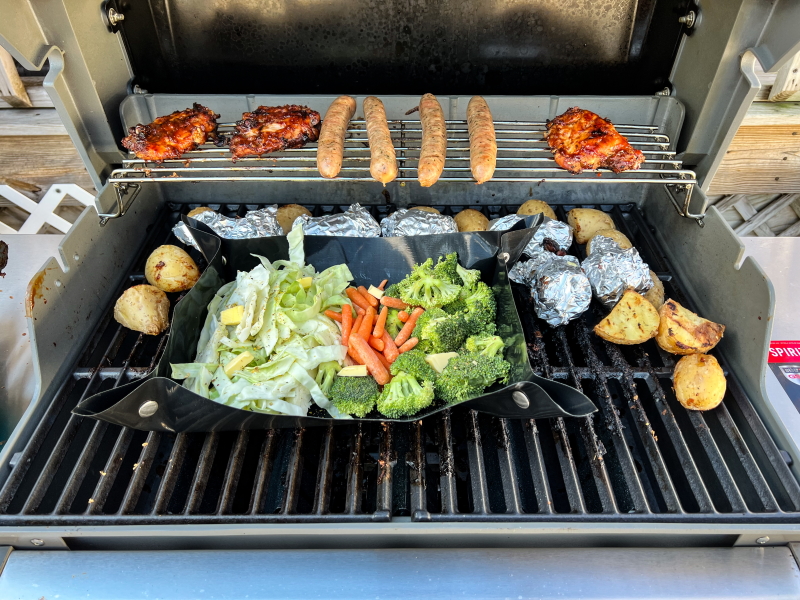 Grand Fusion BBQ Grill Mat review - Grills veggies to perfection without  messy clean up - The Gadgeteer