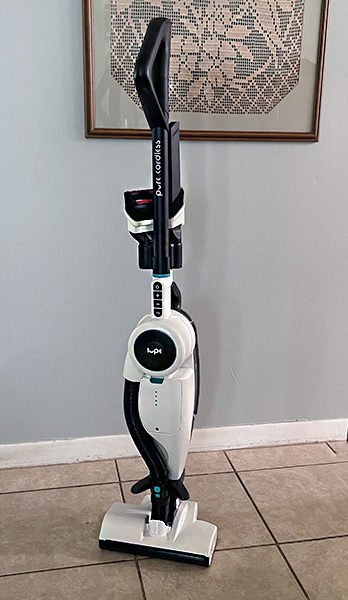 Lupe Pure Cordless Vacuum Review: Noisy but Capable