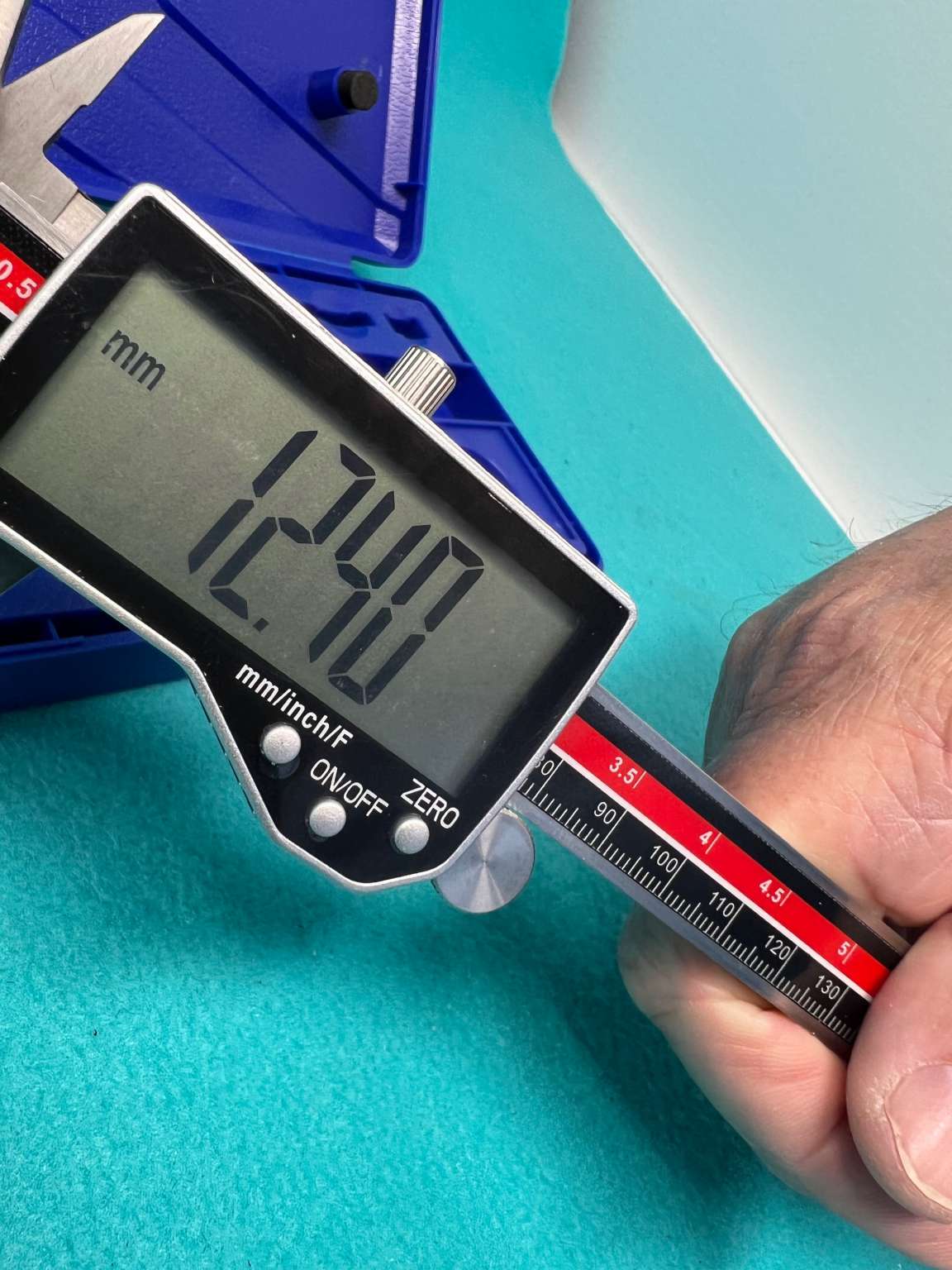 Qfun Digital Caliper Measuring Tool review brings digital accuracy to