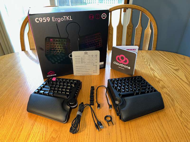 Cloud Nine C989 ErgoFS Mechanical Split Keyboard Review: Ergonomic