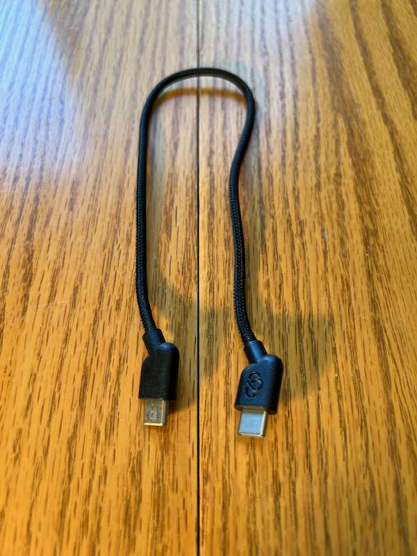 Linking cable - insert the right way and don't lose it!