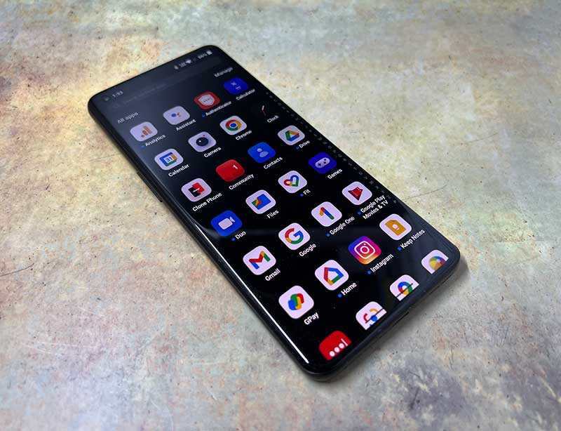 one plus 10 pro 5g display