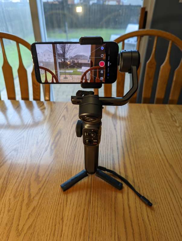 ZHIYUN SMOOTH 5 with phone mounted