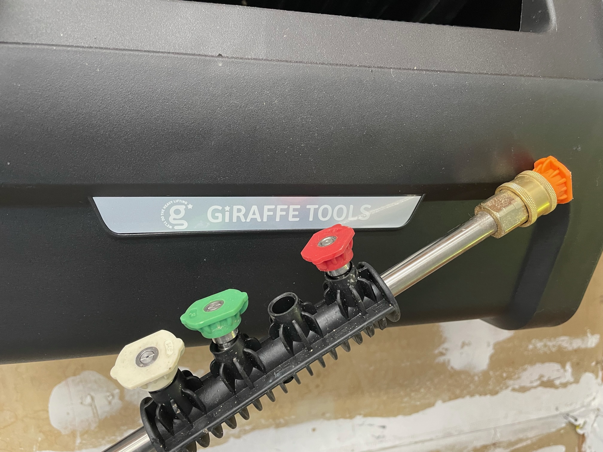Giraffe Tools Grandfalls Pressure Washer review Powerful spiffy