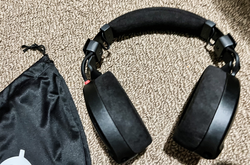 Rode NTH 100 Headphones 4