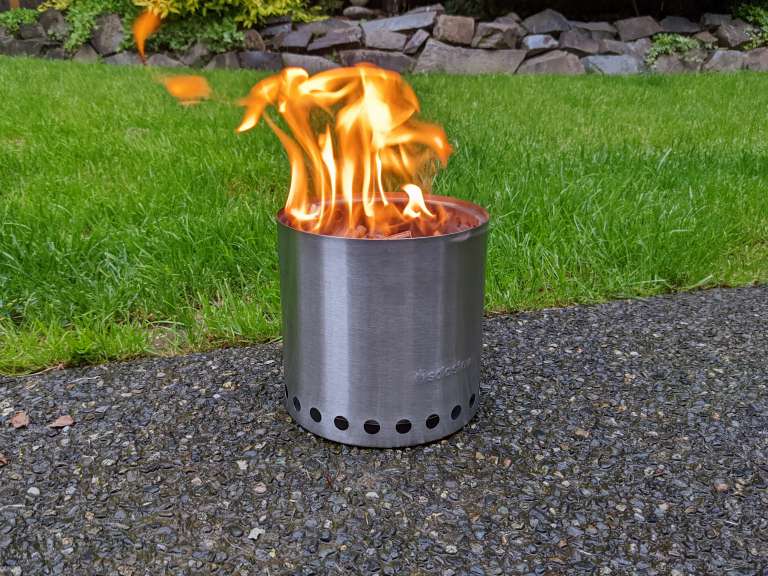 Solo Stove Campfire review - Bring the heat everywhere you go with this ...