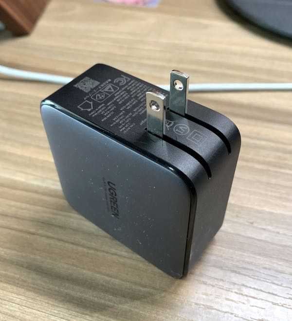 UGREEN 100W 2-Port USB-C GaN PD Wall Charger Review - CarPlay Life