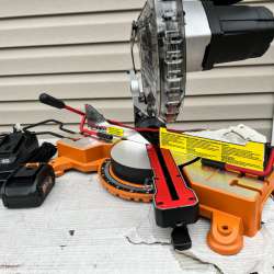 Worx 20V Power Share 7.25″ Cordless Sliding Compound Miter Saw review