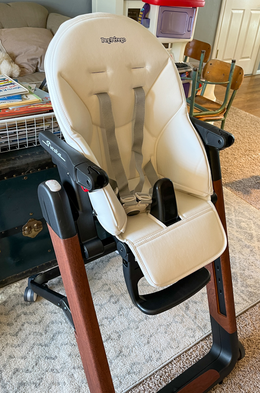 Peg Perego Siesta high chair review - easy to use, stylish, and sturdy ...