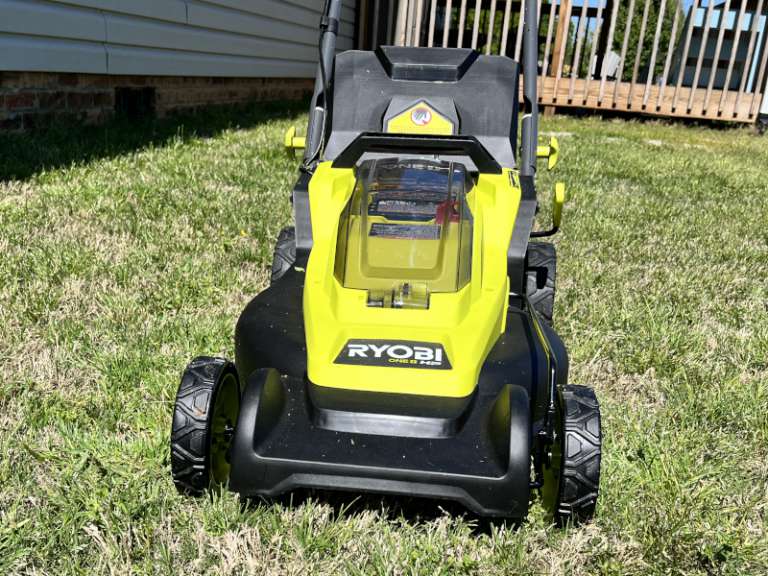 Ryobi 18V ONE+ Lawn Mower review - a great mower for small yards with ...