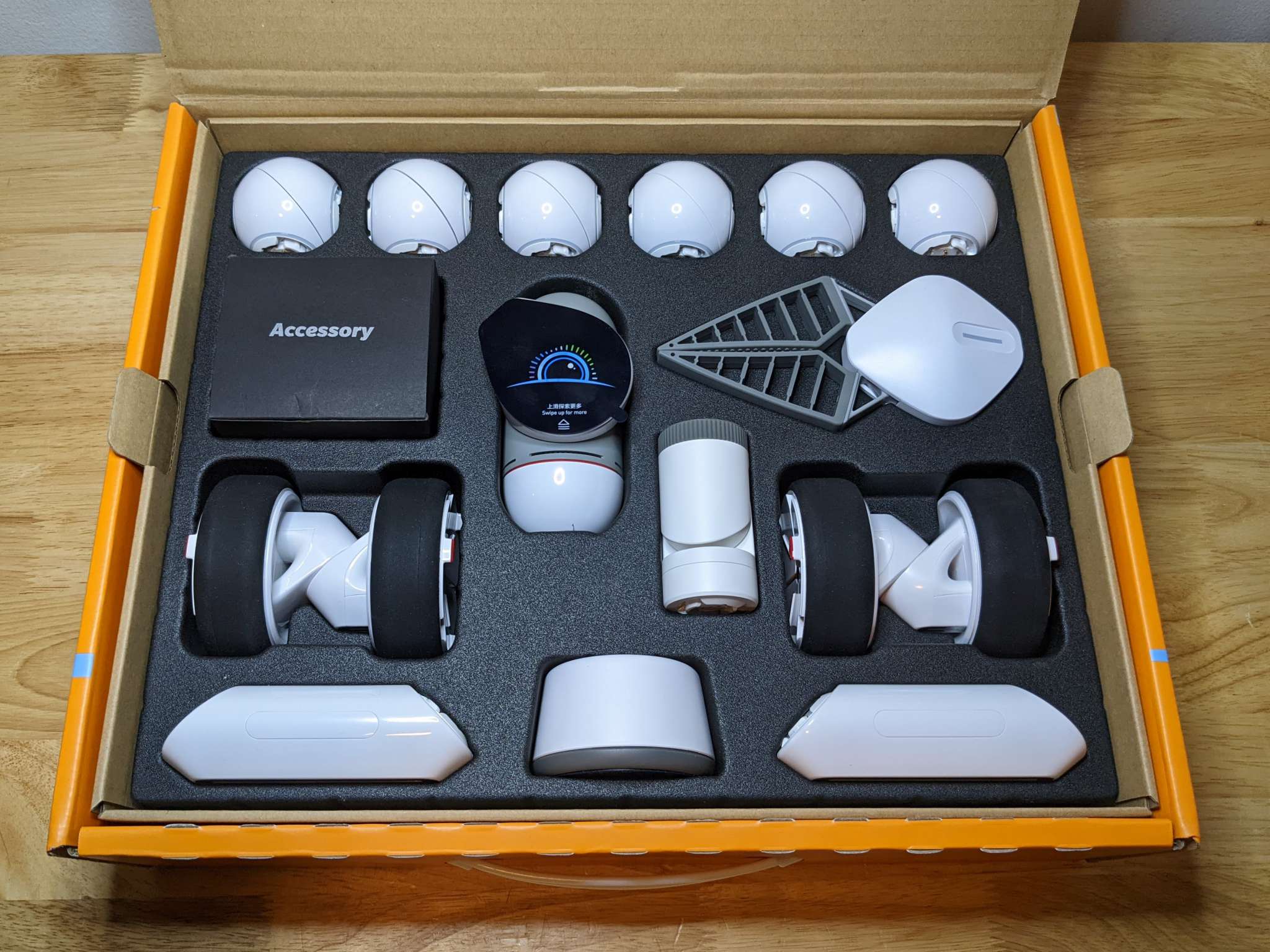 ClicBot Standard Robotics Kit review - This might be the droid you're ...