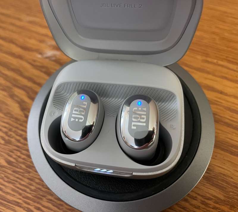 JBL Live Free 2 True Wireless Noise Cancelling Earbuds - Blue