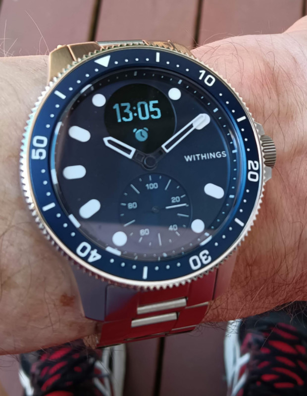 Withings Scanwatch Horizon Smartwatch looks like a luxury diver's watch