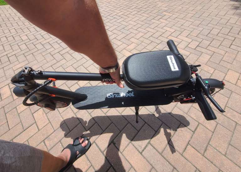 iSinwheel i9Pro electric scooter review Goofy name, decent scooter The Gadgeteer