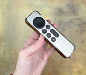 nomadgoods siri remote cover 6