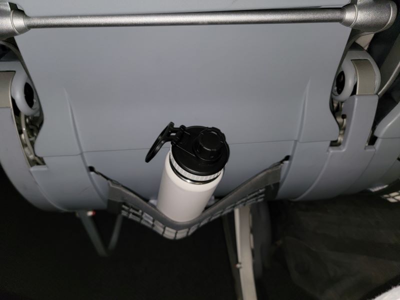 SeatDreamzzz airline seatback organizer review - The Gadgeteer