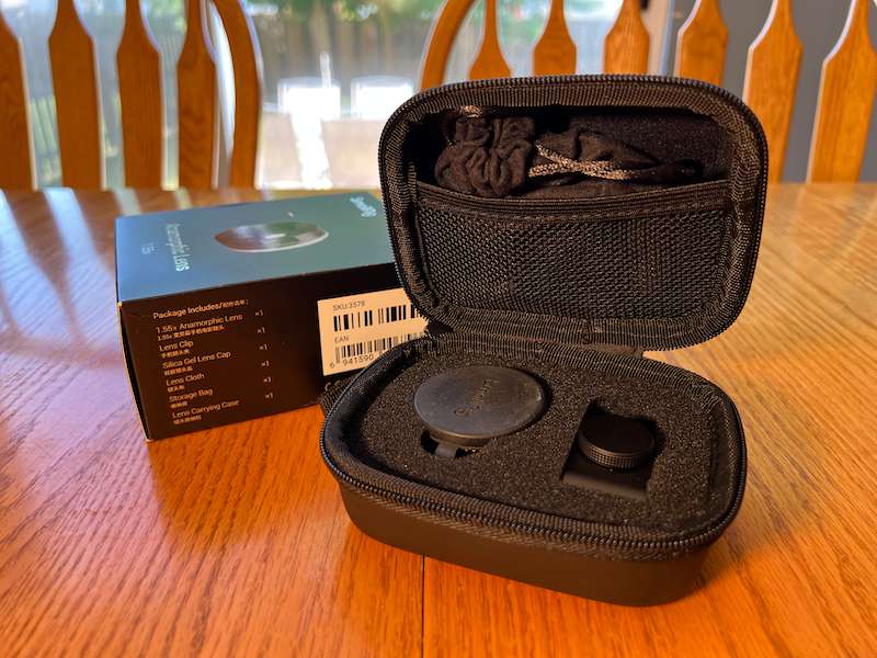 SmallRig 1.55x Anamorphic Lens soft-sided case