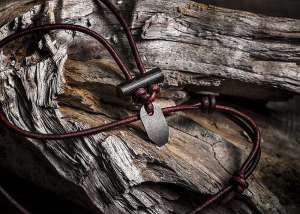 wazoo bushcraft necklace 1