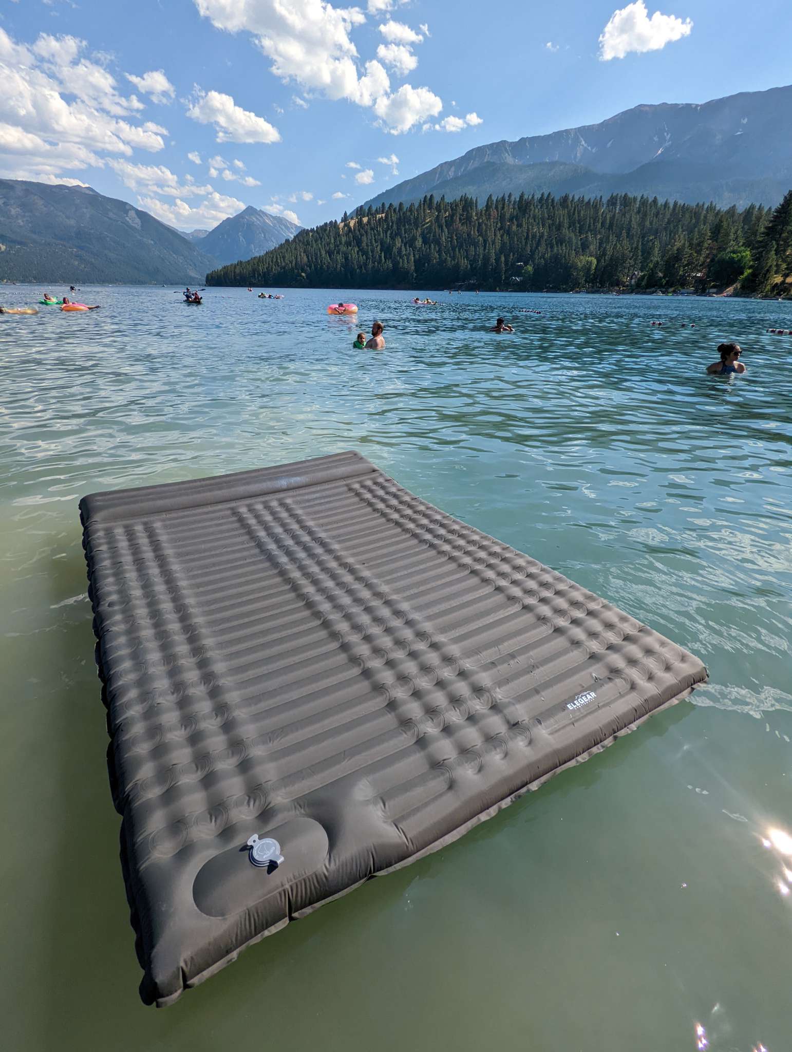 Elegear 4 in Inflatable Double Sleep Pad review great for camping and