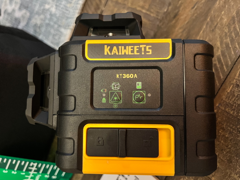 KAIWEETS KT360A 3 x 360 Line Self Leveling Green Laser Level